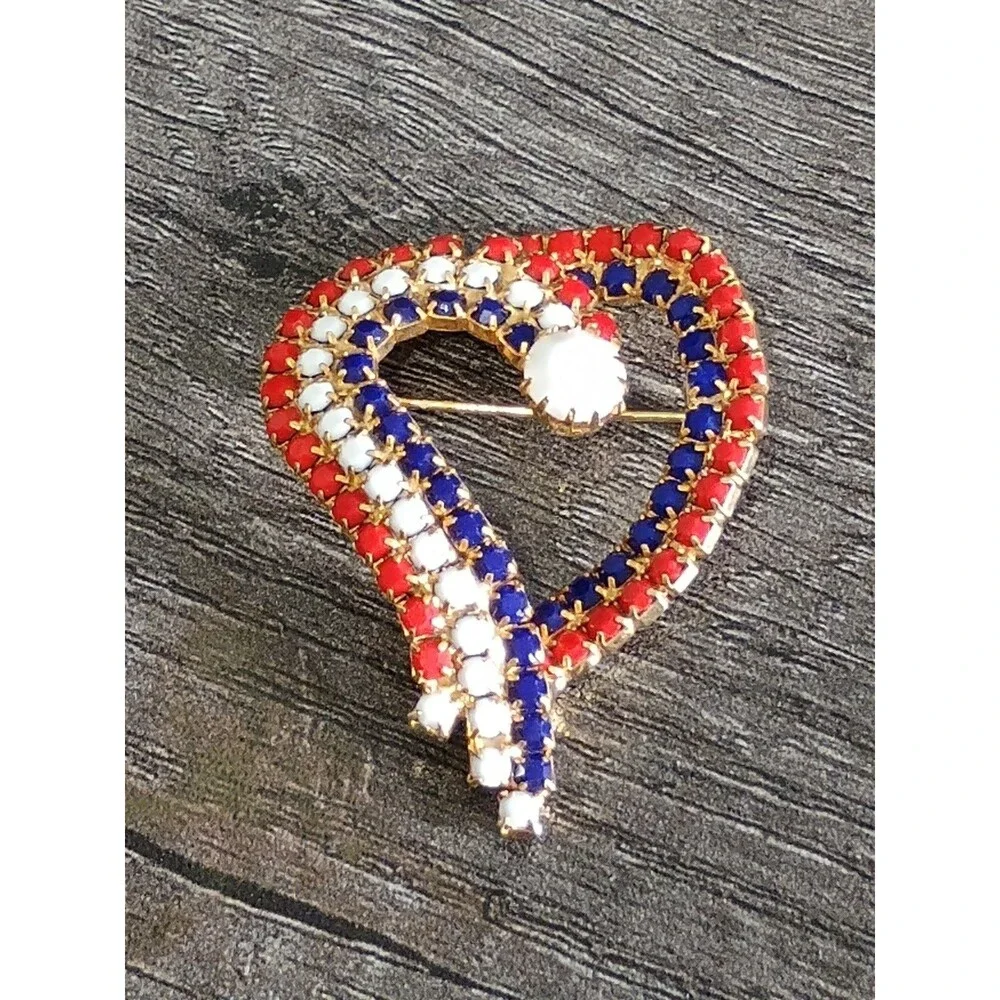 Patriotic Americana Red White Blue Rhinestone Heart Vintage Gold Tone Brooch